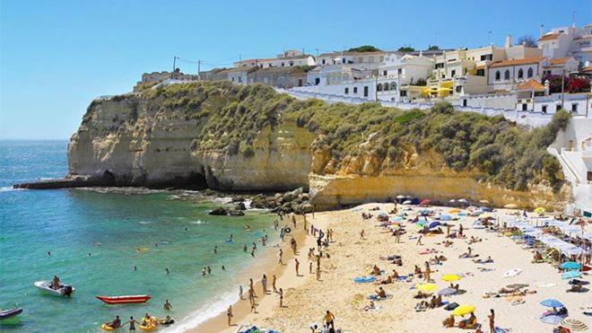 Carvoeiro Travel, 100M From Carvoeiro Beach מראה חיצוני תמונה