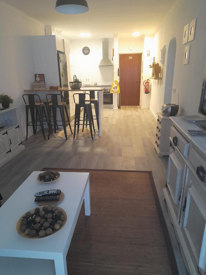 Carvoeiro Travel, 100M From Carvoeiro Beach מראה חיצוני תמונה